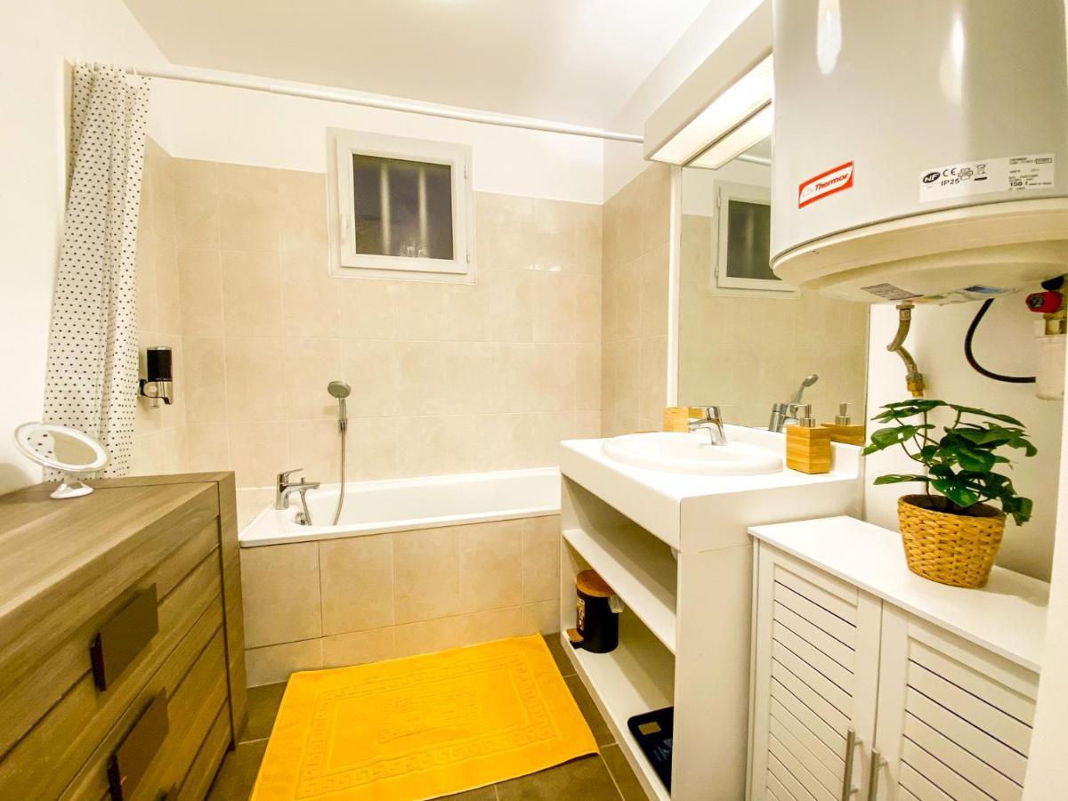 The Golden House * Parking * Garden Apartment Corbeil-Essonnes Exterior foto